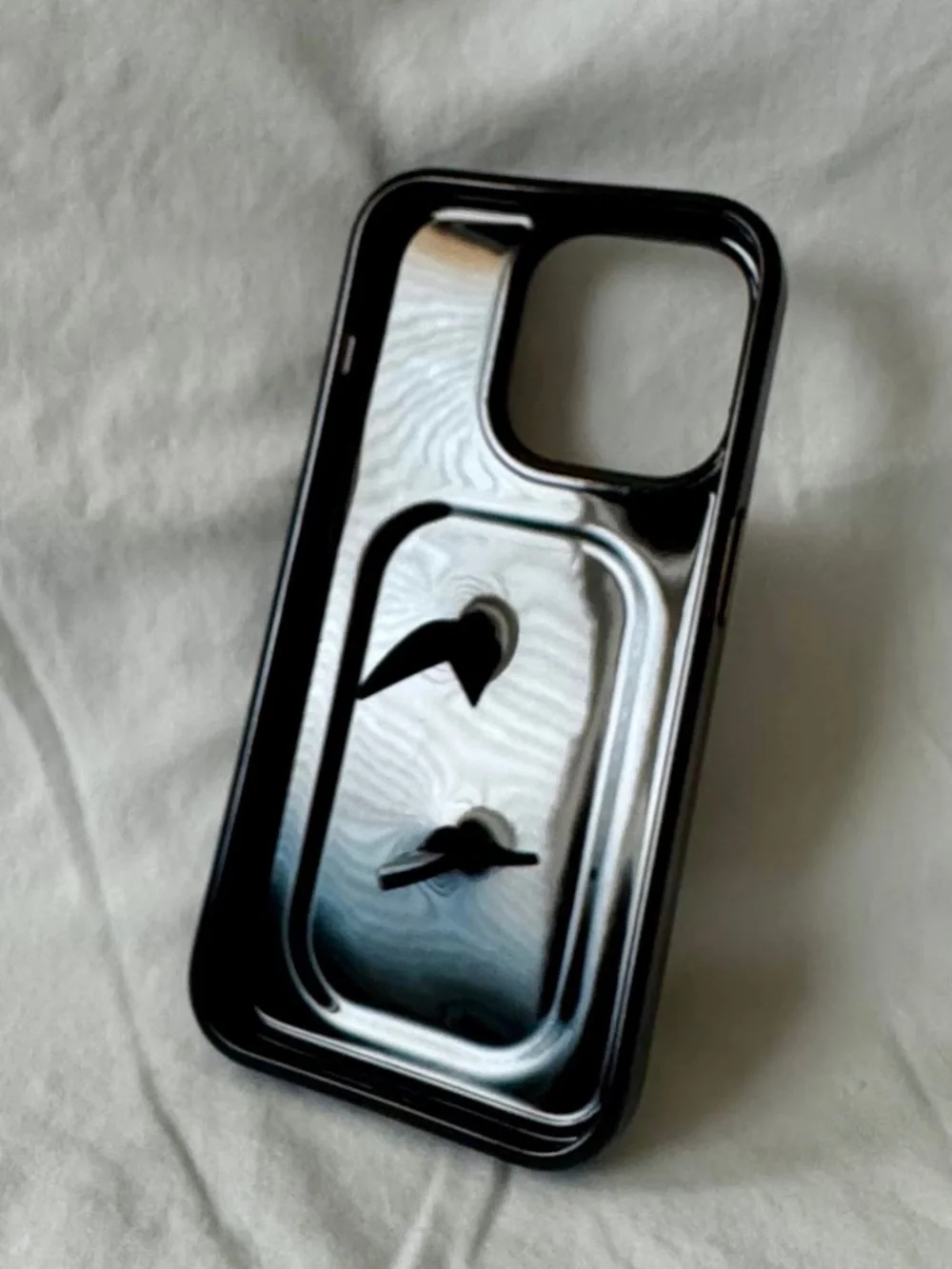Tortoise Lefty Loopy Case for iPhone 15Pro